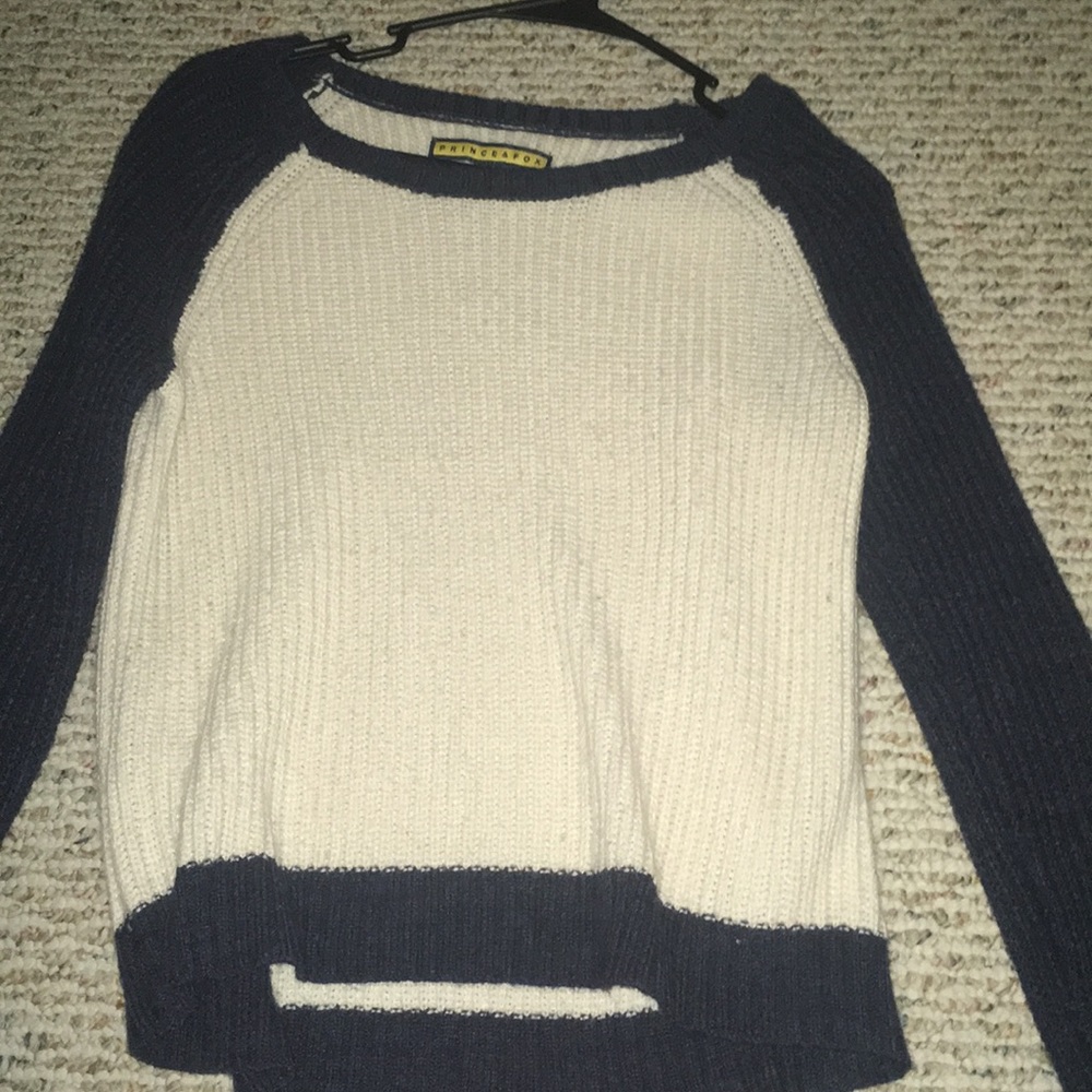 Aeropostale sweater